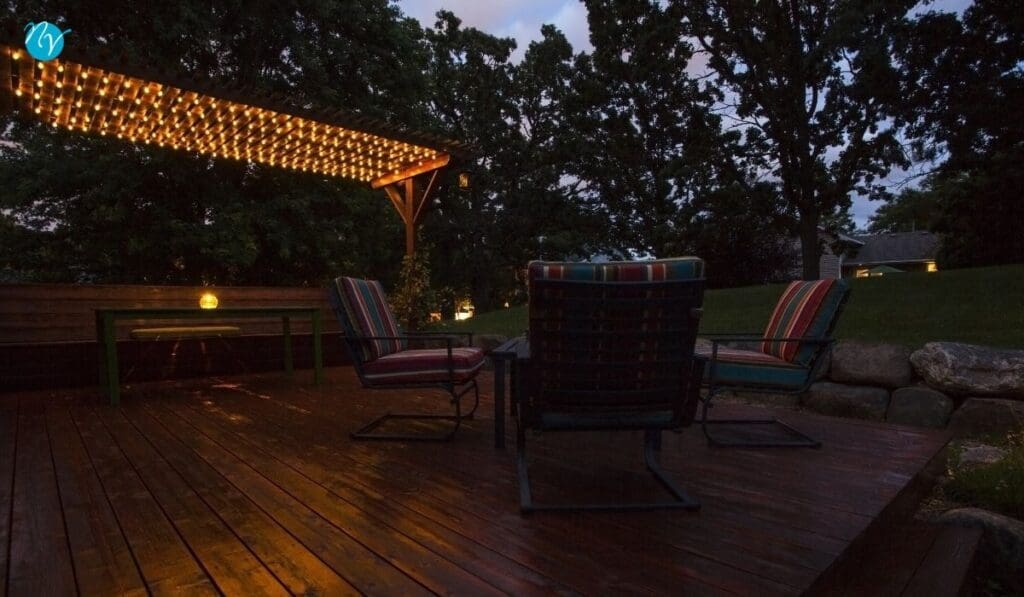 landscape deck lighting